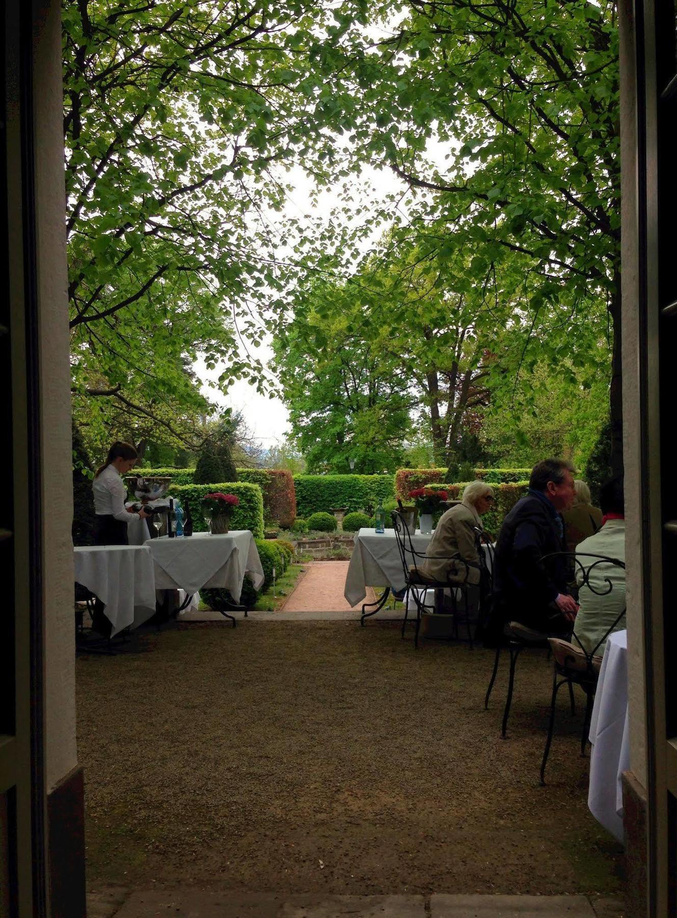 Hotel Villa Sorgenfrei & Restaurant Atelier Sanssouci Radebeul Extérieur photo